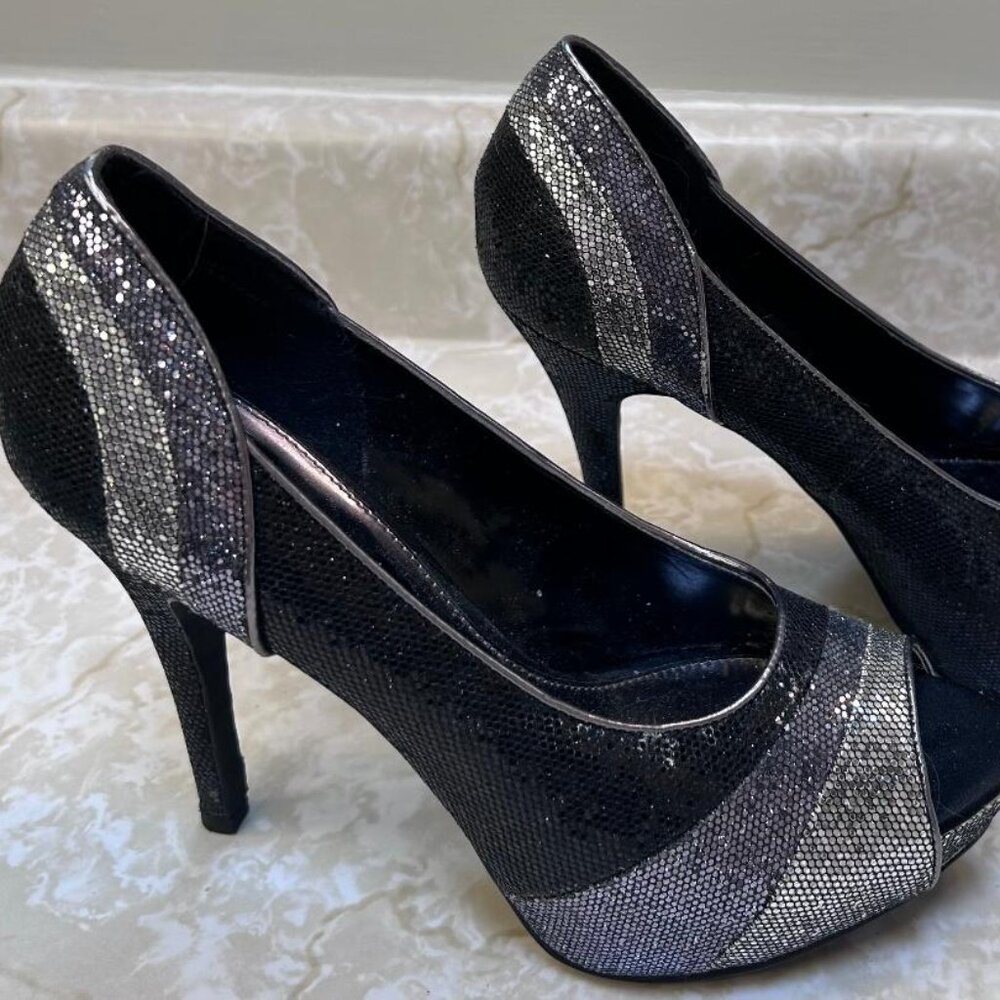 High Heels, Black/Grey/Silver glittery, Size 7-1/2, 4-1/2" Heel, Peek-a-boo toe